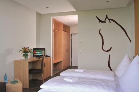Reit- Und Sporthotel Eibenstock Rom bilde